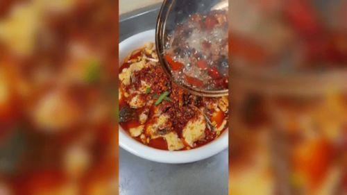 怎样做麻辣鱼的视频,家常美味一步到位